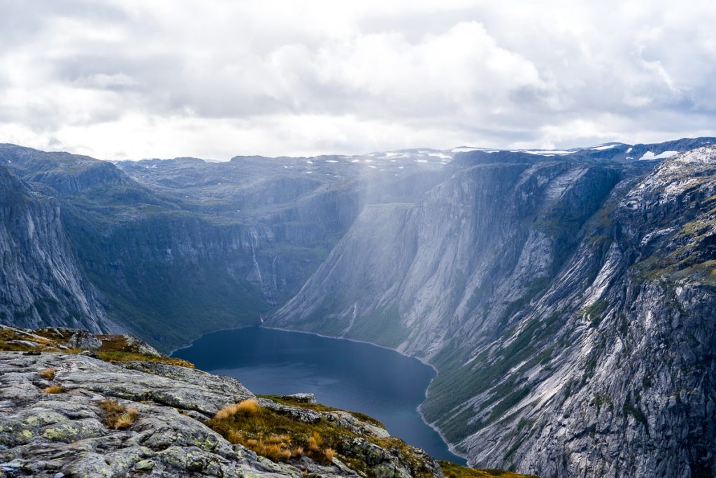 view of the lake beneath trolltunga